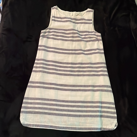 BeachLunchLounge sundress - Picture 3 of 7